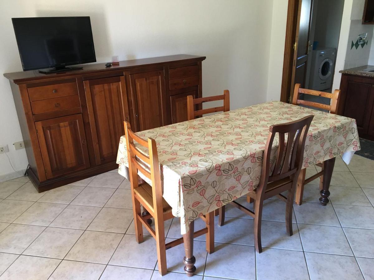 Su Petrosu Aparthotel Orosei Exteriör bild